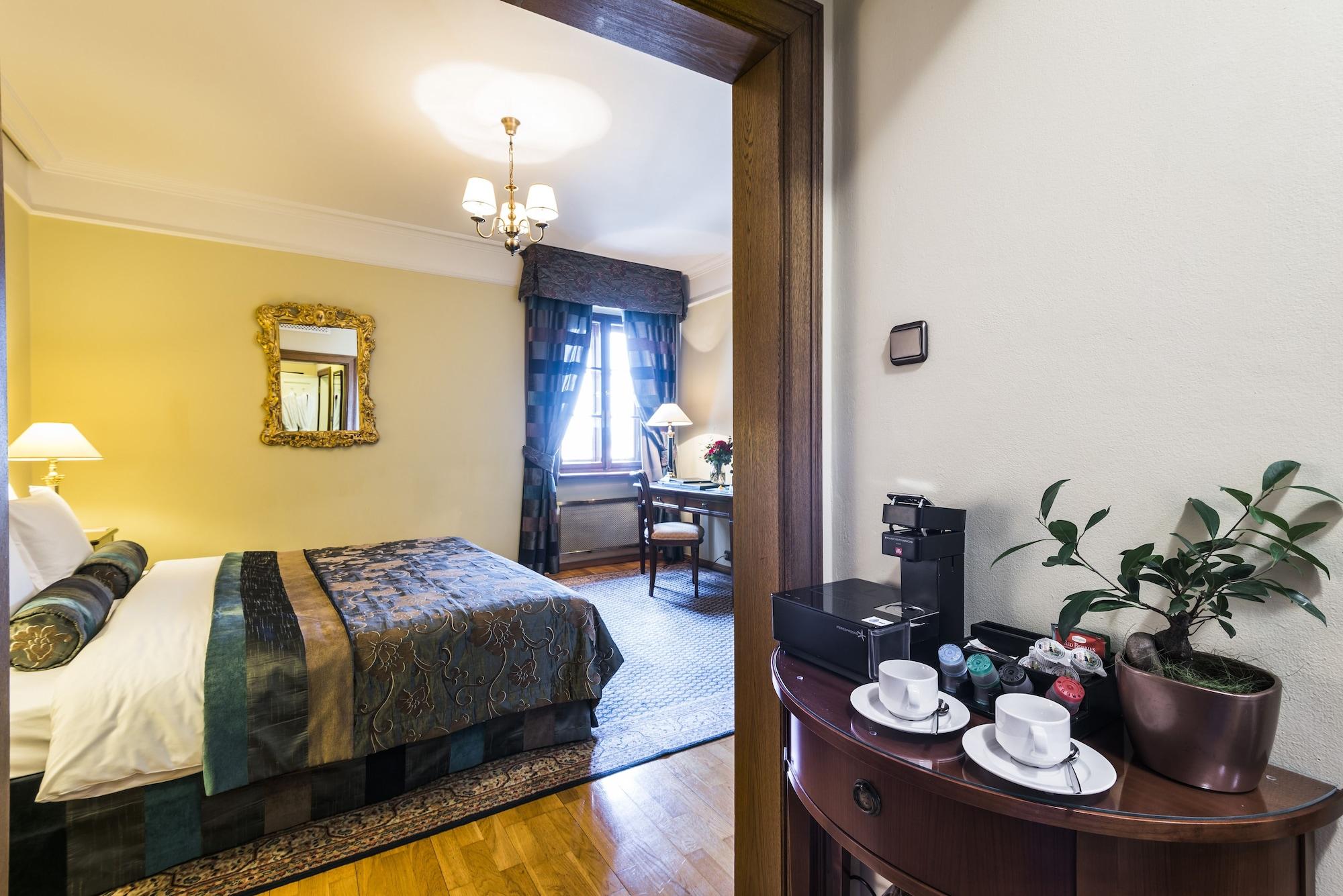Hotel Golden Well Praga Zewnętrze zdjęcie