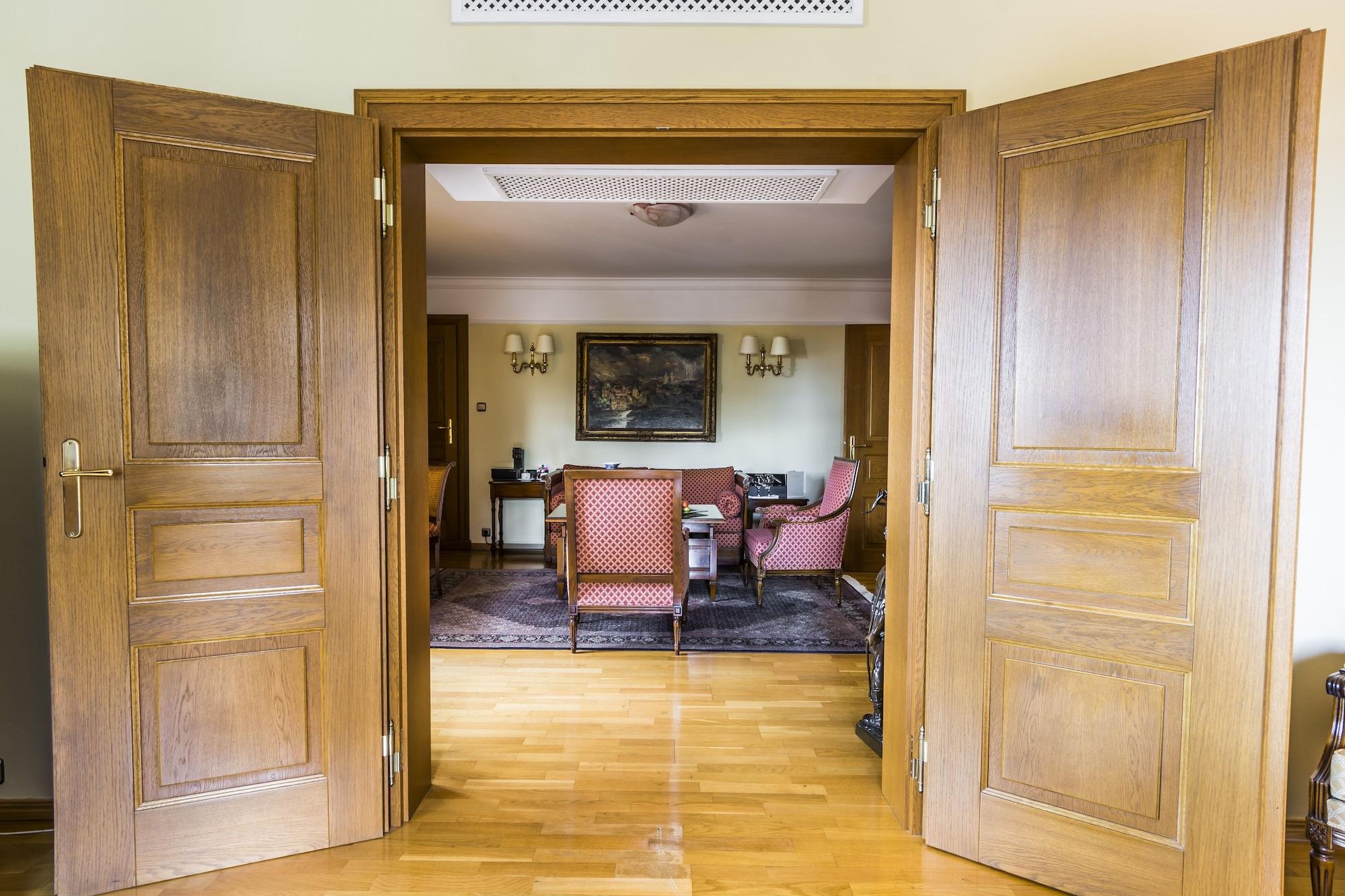 Hotel Golden Well Praga Zewnętrze zdjęcie