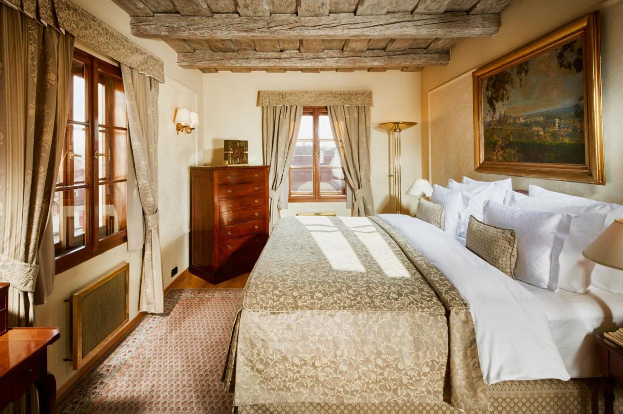 Hotel Golden Well Praga Zewnętrze zdjęcie