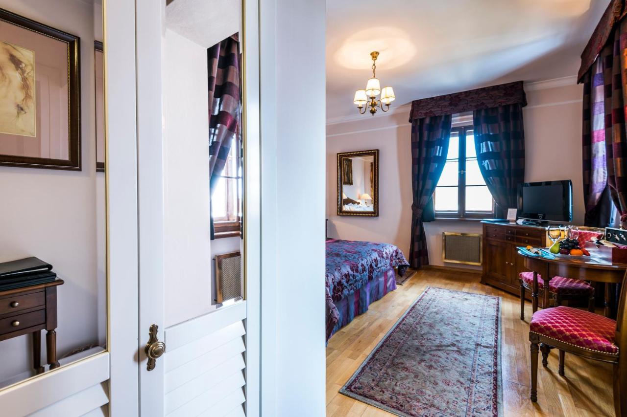 Hotel Golden Well Praga Zewnętrze zdjęcie