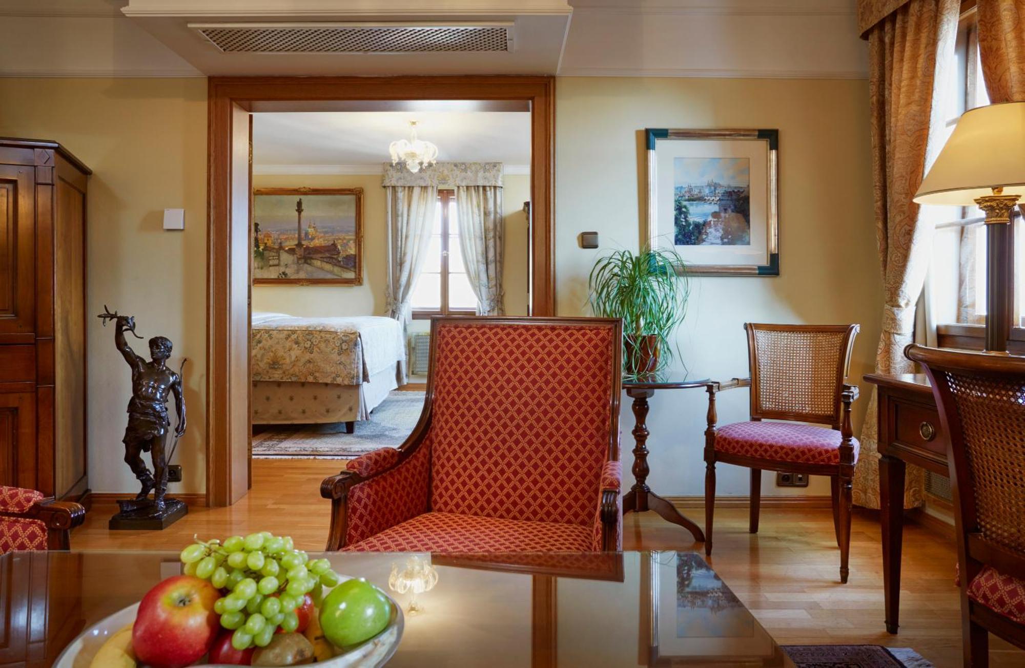 Hotel Golden Well Praga Zewnętrze zdjęcie